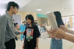 吃瓜娱乐路人甲,揭秘明星幕后故事